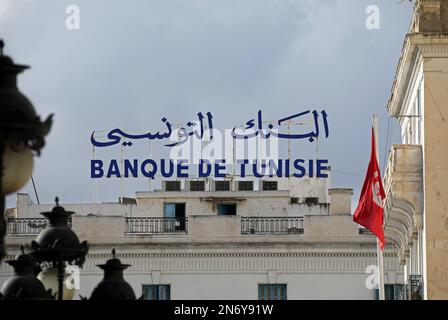 Banca della Tunisia nel centro di Tunisi Foto Stock