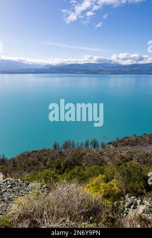 Vista sul bellissimo Lago General Carrera nel sud del Cile Foto Stock