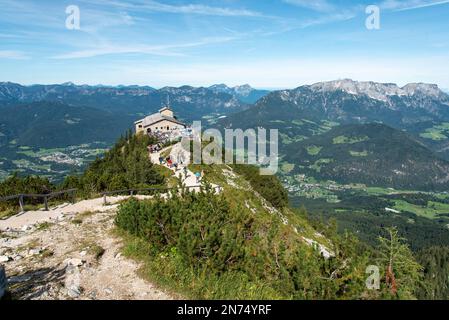 Vista dal Kehlsteinhaus verso le Alpi, Obersalzberg, Berchtesgarden, Germania Foto Stock