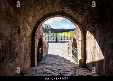 Pompei, Italia, rovine dell'anfiteatro nell'antica città di Pompei, Italia meridionale Foto Stock