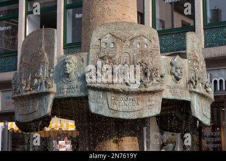Germania, Renania-Palatinato, contea di Magonza-Bingen, Bingen am Rhein, centro città, fontana, particolare Foto Stock
