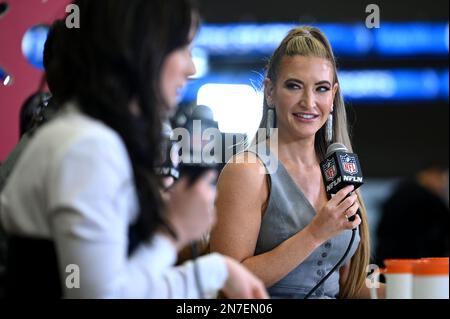 Phoenix, Stati Uniti. 10th Feb, 2023. Cynthia Frelund di NFL Network visto al Super Bowl LVII media Center, Phoenix, AZ, 10 febbraio 2023. (Foto di Anthony Behar/Sipa USA) Credit: Sipa USA/Alamy Live News Foto Stock