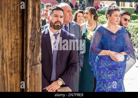 San Miguel de Allende Guanajuato Messico, Historico Centro storico zona Centro, Templo Iglesia de San Francisco ingresso chiesa, ospiti di matrimonio, m Foto Stock