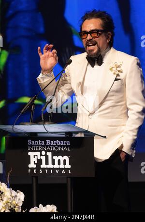 Roger Durling partecipa al Santa Barbara International Film Festival 2023 per presentare ad Angela Bassett il Premio Montecito Foto Stock