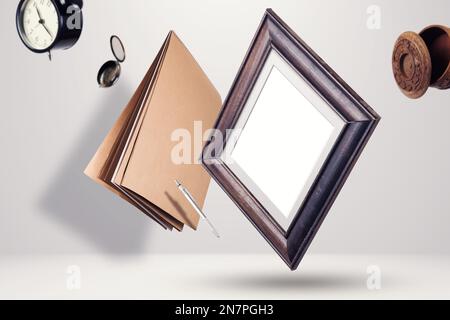 telai volanti in aria, con attrezzature e oggetti mockup Foto Stock