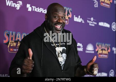 Phoenix, Stati Uniti. 10th Feb, 2023. Shaquille o'neal camminando sul tappeto alla Casa di Divertimento di Shaq tenuta al Talking Stick Resort a Phoenix, Arizona il 8 febbraio 2023. Il Super Bowl LVII si svolgerà domenica 12 febbraio 2023 tra i Kansas City Chiefs e le Philadelphia Eagles. (Foto di Anthony Behar/Sipa USA) Credit: Sipa USA/Alamy Live News Foto Stock