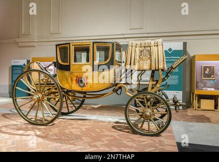 Royal Stables - Mostra "il Bucentauro e le carrozze reali" - Venaria reale, Torino, Piemonte, Italia settentrionale - Europa Foto Stock
