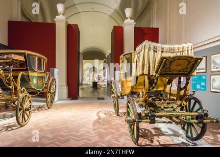 Royal Stables - Mostra "il Bucentauro e le carrozze reali" - Venaria reale, Torino, Piemonte, Italia settentrionale - Europa Foto Stock