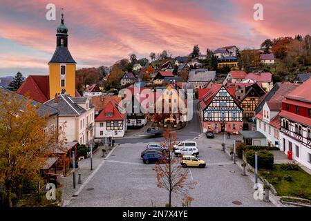 Impressioni del Castello di Hohnstein sulle montagne di arenaria dell'Elba, Svizzera sassone Foto Stock