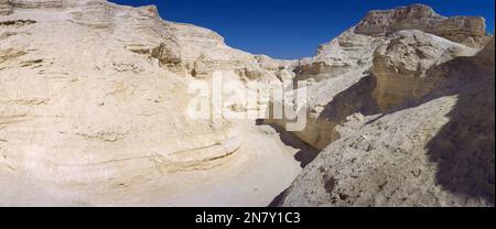 Grotte di farina, rocce gesso, montagne salate di Sodoma, Sodoma e Gomorra, deserto della Giudea, Israele Foto Stock