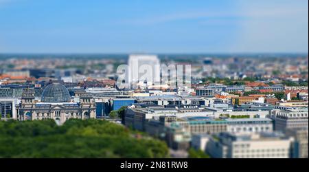 Skyline della città di Berlino, Brandenburger Tor (porta di Brandeburgo) Berlino Foto Stock