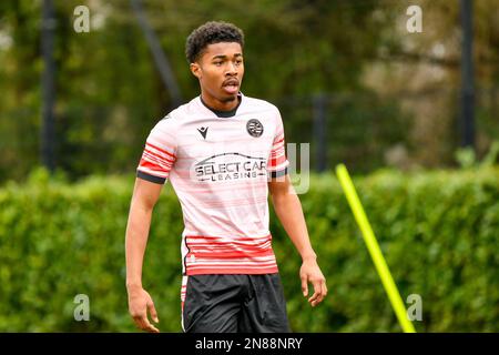 Swansea, Galles. 11 febbraio 2023. Ayyuba Jambang of Reading durante il gioco della Lega di sviluppo professionale Under 18 tra Swansea City e Reading alla Swansea City Academy di Swansea, Galles, Regno Unito il 11 febbraio 2023. Credit: Duncan Thomas/Majestic Media/Alamy Live News. Foto Stock