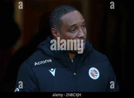 Reading Manager Paul Ince durante la partita del Campionato Sky Bet tra Sunderland e Reading allo Stadio di luce, Sunderland sabato 11th febbraio 2023. (Foto: Michael driver | NOTIZIE MI) Credit: NOTIZIE MI & Sport /Alamy Live News Foto Stock