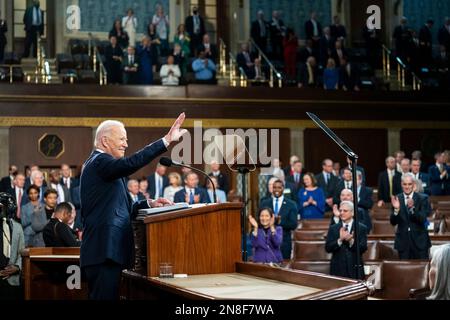 Washington, Stati Uniti d'America. 07th Feb, 2023. Washington, Stati Uniti d'America. 07 febbraio, 2023. Il presidente degli Stati Uniti Joe Biden consegna il suo discorso sullo stato dell'Unione alla sessione congiunta del Congresso, 7 febbraio 2023 a Washington, DC Credit: Adam Schultz/White House Photo/Alamy Live News Foto Stock