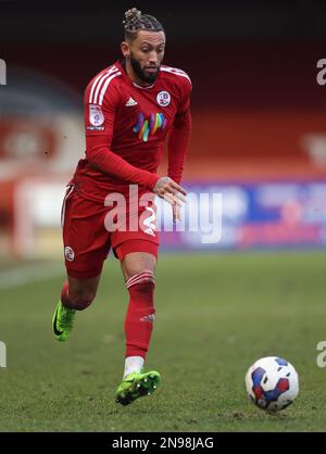 Kellan Gordan di Crawley Town durante la partita della EFL League Two tra Crawley Town e Crewe Alexandra al Broadfield Stadium di Crawley. 11th febbraio 2023 Foto Stock