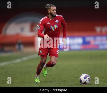 Kellan Gordan di Crawley Town durante la partita della EFL League Two tra Crawley Town e Crewe Alexandra al Broadfield Stadium di Crawley. 11th febbraio 2023 Foto Stock