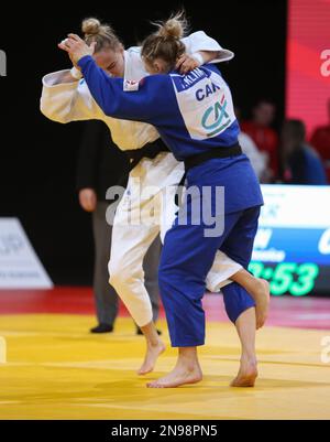 Jessica Klimkait del Canada e Daria Bilodid dell'Ucraina durante il Grand Slam di Judo Paris 2023 il 4 febbraio 2023 all'Accor Arena di Parigi, Francia - Foto Laurent Lairys / DPI Foto Stock