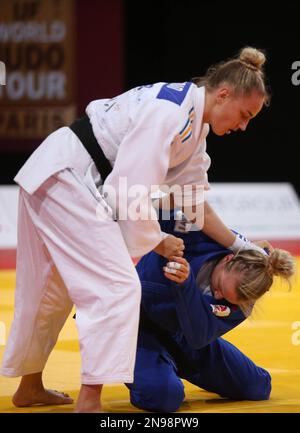 Jessica Klimkait del Canada e Daria Bilodid dell'Ucraina durante il Grand Slam di Judo Paris 2023 il 4 febbraio 2023 all'Accor Arena di Parigi, Francia - Foto Laurent Lairys / DPI Foto Stock