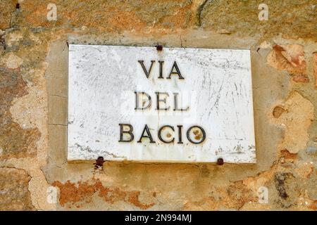 Via del Bacio, Via del Bacio, Pienza, Val d'Orcia, Val d'Orcia, Toscana, Italia Foto Stock