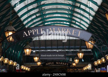 Mercato di Apple a Londra Foto Stock