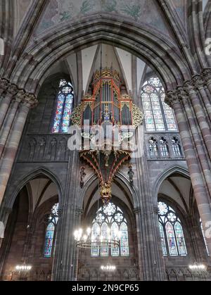 Organo nella Cattedrale di Notre-Dame di Strasburgo in Francia Foto Stock