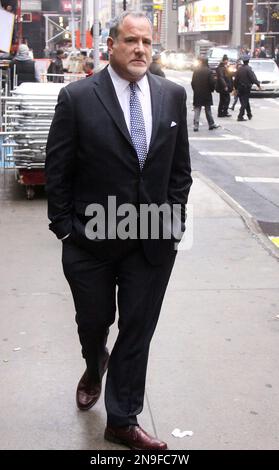 **FILE PHOTO** Howard Bragman è passato via. NEW YORK, NY - DICEMBRE 5: ABC News Consultant Howard Bragman alla presentazione della Ford Mustang 2015 su Good Morning America a New York City. Dicembre 15, 2013. Credito: RW/MediaPunch Foto Stock