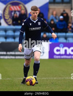 Dundee, Scozia, Regno Unito. 12th febbraio 2023; Dens Park, Dundee, Scozia: Campionato scozzese di calcio Dundee contro Cove Rangers; Sam Fisher di Dundee Credit: Action Plus Sports Images/Alamy Live News Foto Stock