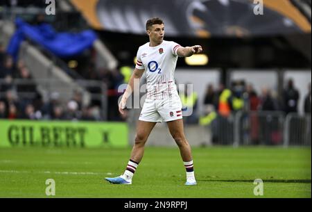 Twickenham, Regno Unito. 12th Feb, 2023. Inghilterra V Italia, Guinness 6 Nazioni. Stadio di Twickenham. Twickenham. Henry Slade (Inghilterra) punti durante la partita di rugby Inghilterra V Italia nel round 2 delle Guinness 6 Nazioni. Credit: Sport in Pictures/Alamy Live News Foto Stock