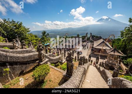 Tempio pura Lempuyang; Bali, Indonesia Foto Stock