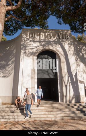 Una panoramica generale del padiglione jugoslaviano della Biennale di Venezia Foto Stock