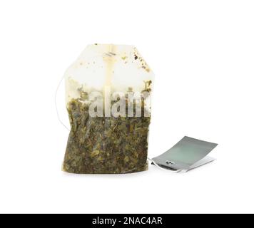 Sacchetto da tè usato con etichetta isolata su bianco Foto Stock