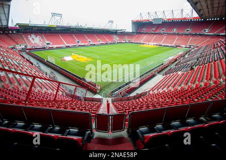 ENSCHEDE, PAESI BASSI - 24 GENNAIO 2023: Interno dello stadio di calcio della squadra di calcio olandese FC Twente. Foto Stock