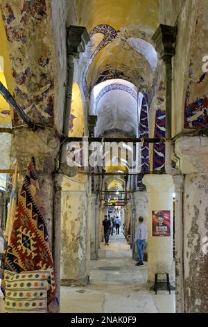 ISTANBUL, Turchia - 25 maggio : People shopping nel Grand Bazaar a Istanbul Turchia il 25 maggio 2018. Persone non identificate Foto Stock