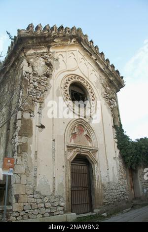 Gaeta, Italia. Le rovine della chiesa medievale di San Giuda Taddeo e Sant'Onofrio. Foto Stock