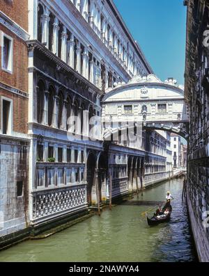 PONTE DEI SOSPIRI RIO DI PALAZZO DUCALE VENEZIA VENETO ITALIA Foto Stock