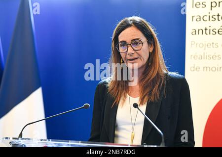 Emilie Freche, scrittrice, durante la cerimonia del Premio Ilan Halimi, che premia i giovani di età inferiore ai 25 anni impegnati nella lotta contro il pregiudizio razzista e antisemita, si è recata al Ministero della Giustizia, a Parigi, in Francia, il 13 febbraio 2023. Foto di Victor Joly/ABACAPRESS.COM Foto Stock