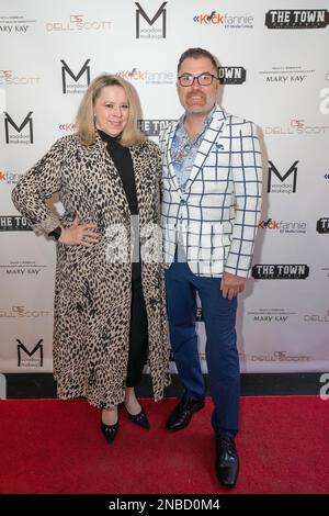 Deb Chandler e Bryan Griffin partecipano al Dell Scott Collection NYFW Runway Show at 52 Walker Street New York, NY il 11 febbraio 2022 (Photo by David Warren /Sipa? USA) Credit: Sipa USA/Alamy Live News Foto Stock
