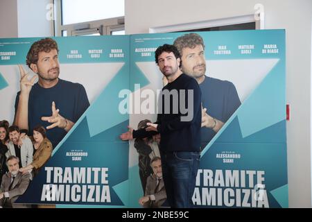 13 febbraio 2023, Napoli, Italia: Photocall e conferenza stampa del nuovo film di Alessandro Siani tramite amicizia (attraverso amicizia) hanno partecipato ad una parte del cast composto da Matilde Gioli, Alessandro Siani e Max Tortora. La conferenza si è tenuta all'Hotel Vesuvio di Napoli. (Credit Image: © Arianna di Micco/Pacific Press via ZUMA Press Wire) SOLO PER USO EDITORIALE! Non per USO commerciale! Foto Stock