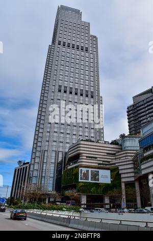 Il K11 Musea e' considerato una delle piu' nuove ed eccitanti attrazioni di Hong Kong, combinando cultura, arte e negozi di lusso in un'esperienza unica Foto Stock