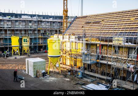 VLAARDINGEN - lavoratori edili al lavoro nel nuovo progetto di costruzione Park Vijfsluizen da Heijmans impresa di costruzione. ANP JEFFREY GROENEWEG olanda fuori - belgio fuori Foto Stock