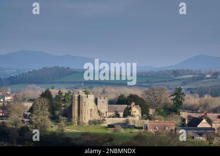 Stokesay Castle and Gatehouse, Stokesay, vicino a Craven Arms, Shropshire Foto Stock