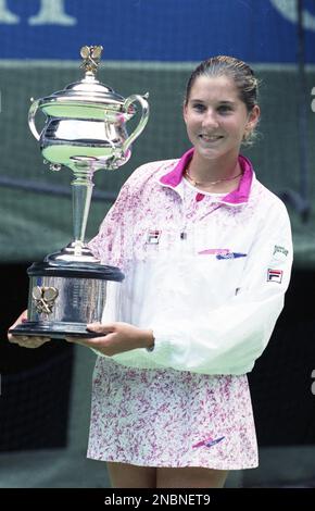 Australian Open Tennis Championships 1991 Monica Seles Ladies Champion Photo by Tony Henshaw Archive Foto Stock