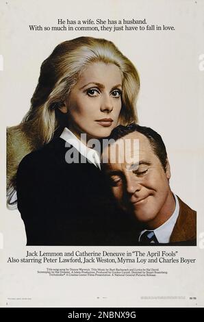 CATHERINE DENEUVE E JACK LEMMON nell'April Fools (1969), diretto da Stuart Rosenberg. Credito: NAZIONALI GENERALI foto / Album Foto Stock