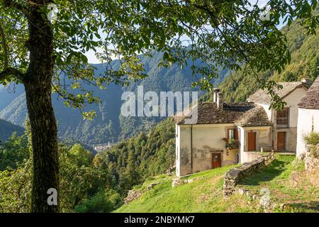 solivo village, boccioleto, italia Foto Stock