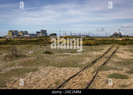 Linea ferroviaria abbandonata a Dungeness, Kent, Inghilterra Foto Stock