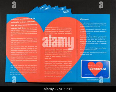 Un opuscolo della NHS Organ Donor Card del 2001, Regno Unito. Foto Stock