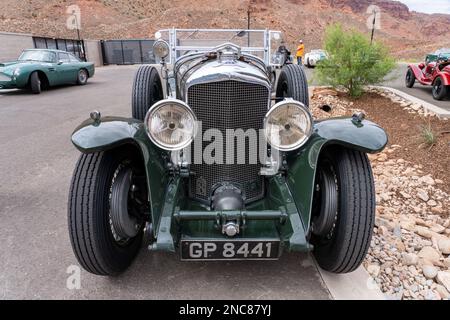 Una rara auto d'epoca Bentley 8 litri Tourer costruita in Inghilterra nel 1931 nel rally Colorado Grand Road. Dei 100 veicoli costruiti, meno di 25 sono stati costruiti Foto Stock