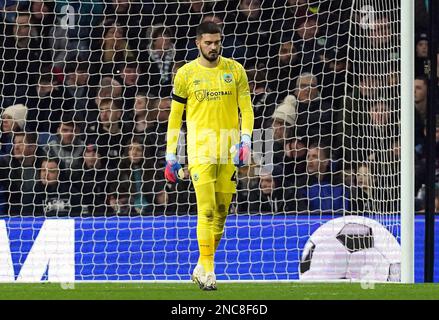 Arijanet Muric, portiere di Burnley, reagisce dopo aver ceduto il primo gol della loro parte, segnato da Joao Pedro di Watford, durante la partita del Campionato Sky Bet al Turf Moor di Burnley. Data immagine: Martedì 14 febbraio 2023. Foto Stock