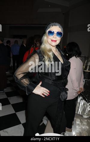 Christina Maaßen bei der Anja Gockel Fashion Show 'sense Senses' Abendshow auf der Berlin Fashion Week Autunno/Inverno 2023 im Hotel Adlon Kempinski. Essere Foto Stock