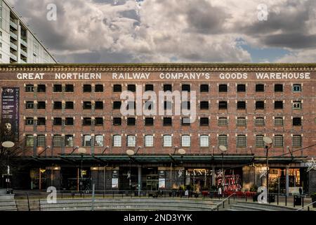 Il magazzino merci della Great Northern Railway Company è ora un complesso ricreativo a Deansgate, Manchester. REGNO UNITO Foto Stock